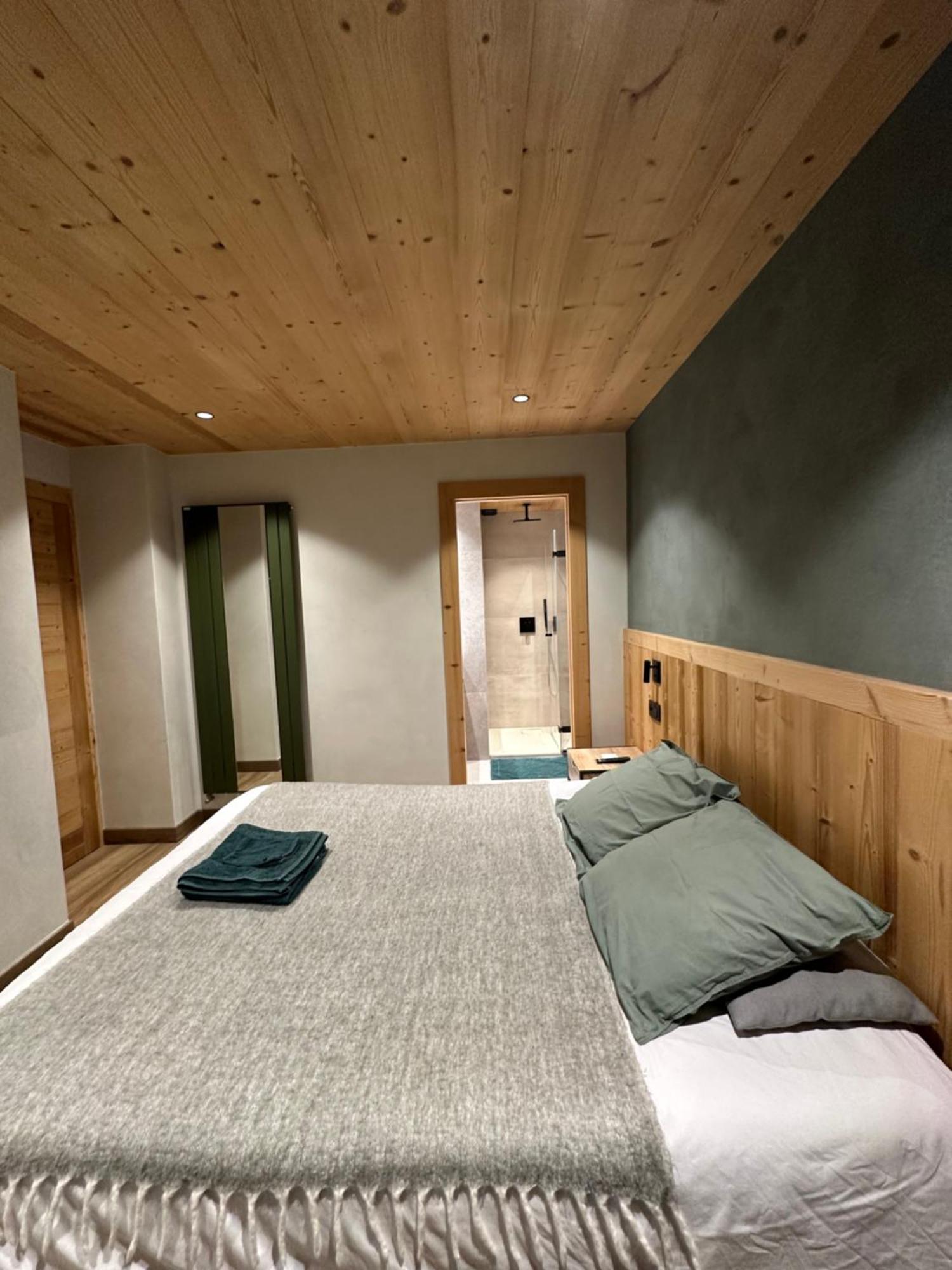 Luxueux Appartement T4 - Lac 5 Min - Parkings Privatifs - Vue Lac Et Montagne Annecy Exterior photo